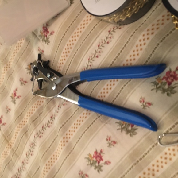 Belt & purse strap leather Rivet punch pliers,,mini travel kit tools... bundle - Picture 2 of 7